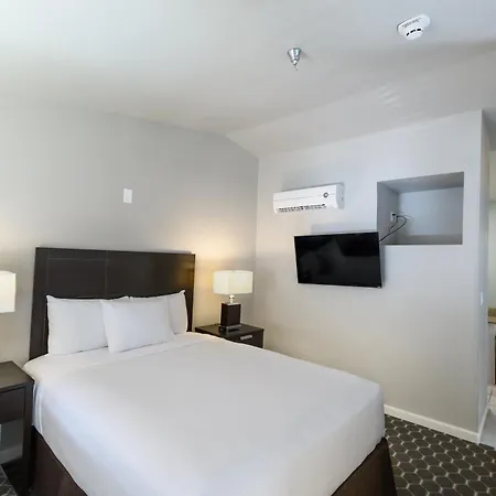 Alexis Park All Suite Resort-2